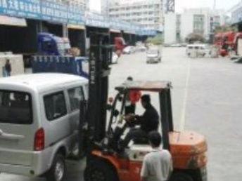 深圳24小时全方位搬家服务 专业承接搬家搬厂、家具空调饮料搬运